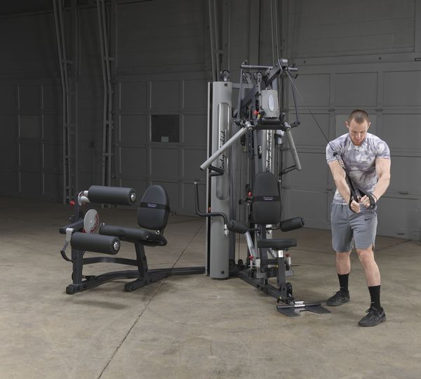 Body-Solid G10B 综合训练器
